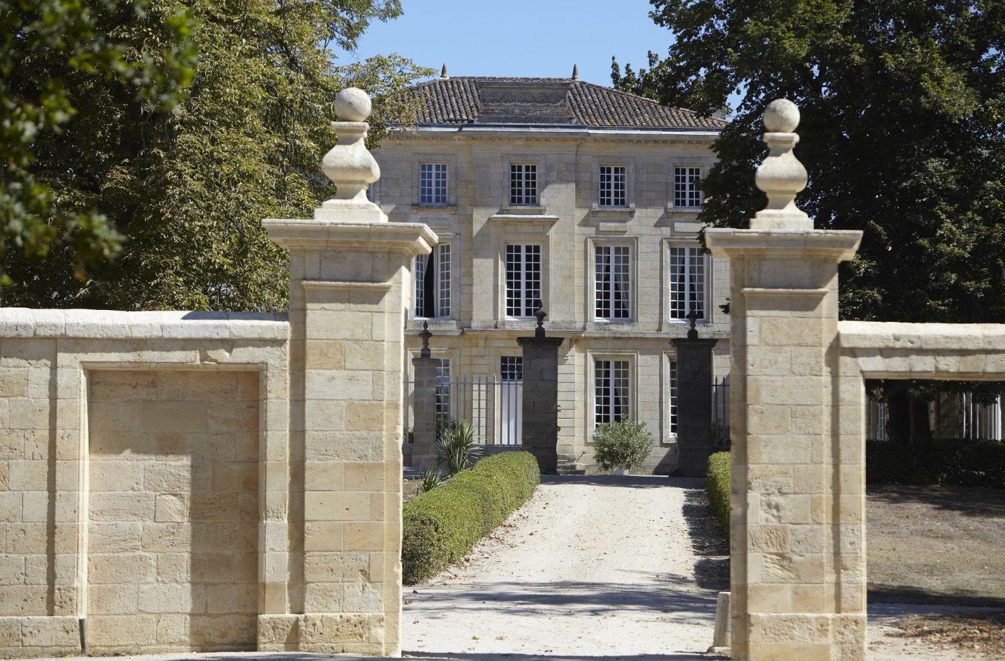 Chateau Figeac 2020 | Angry Wine Merchant
