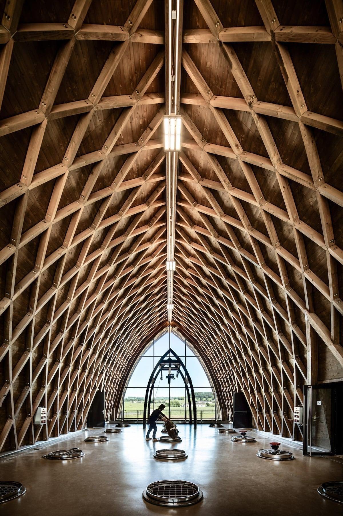 2016 Château Angélus - Angry Wine Merchant