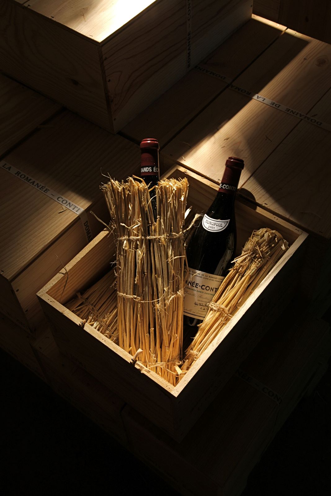 陽*ん様 木箱　ROMANEE-CONTI Domaine de la Romanee-Conti 2012 | Angry Wine Merchant