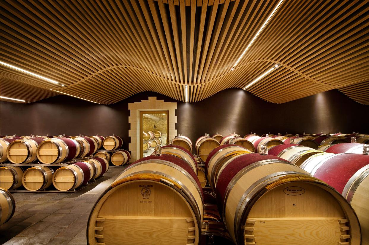 NEW✡CHATEAU ANGELUS1985 NEW✡CHATEAU ANGELUS1985 Château Angelus unveils special bottle